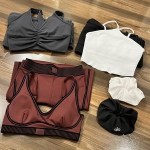 Alo yoga lot 3 pants 3 bras 2 scrunchies XS $650